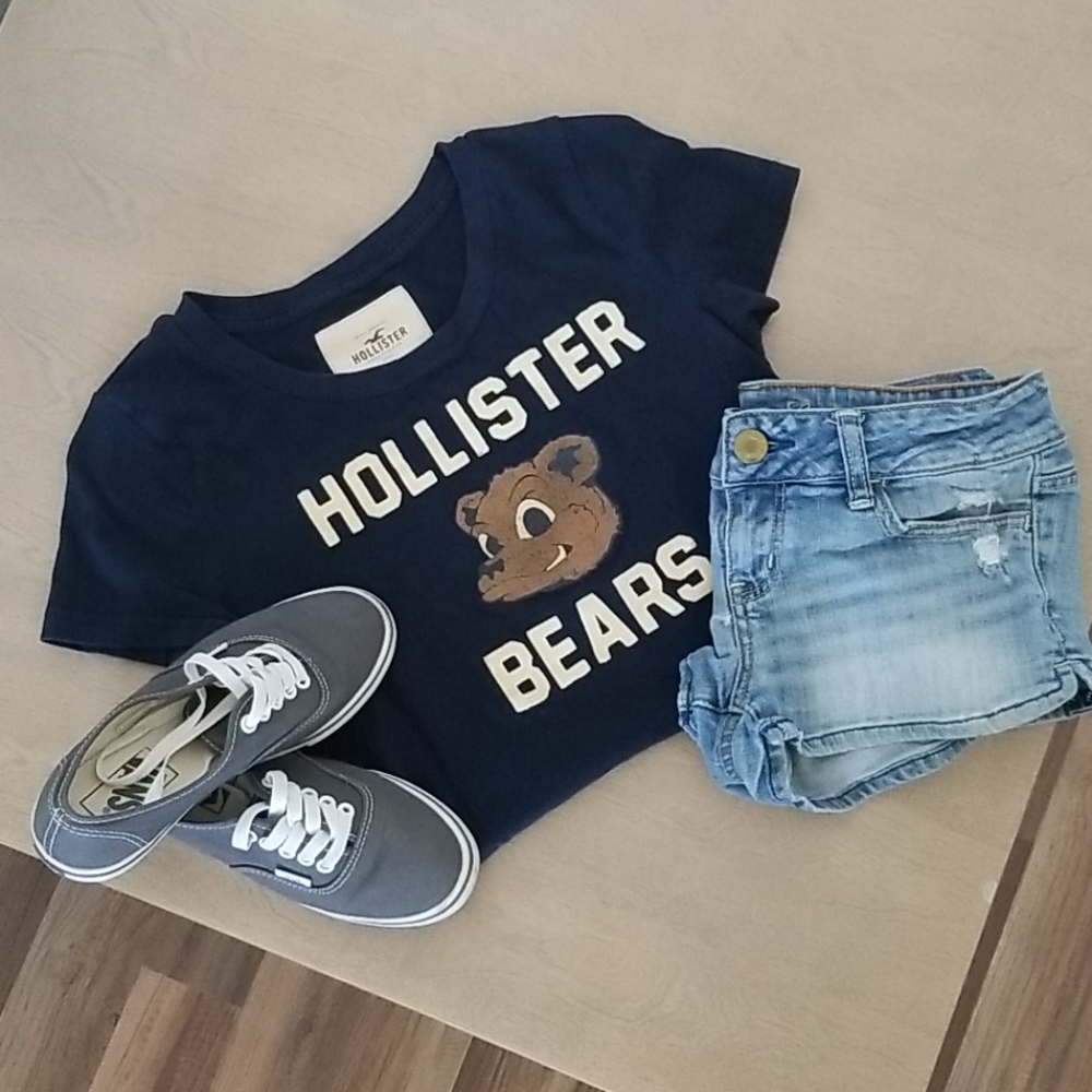 Hollister T-shirt